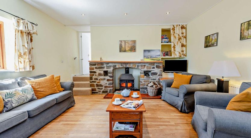 Photo of 2 Bed in Carmarthen