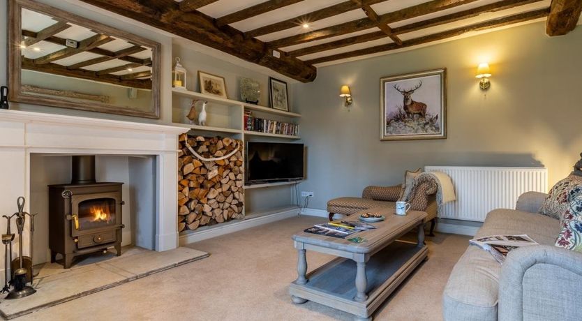 Photo of 3 Bed in Bourton-on-the-Water