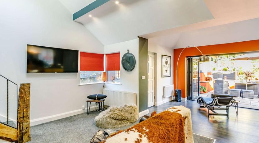 Photo of 2 Bed in Bradford