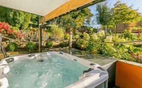 Photo of in Thornton (75164)