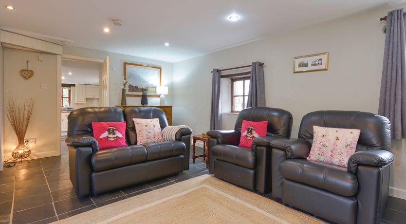 Photo of Thorny Tallet