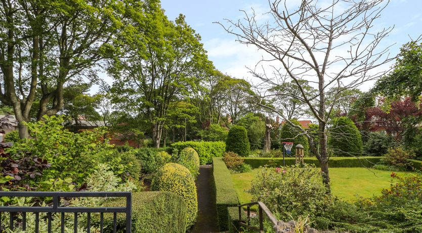 Photo of The Manor House