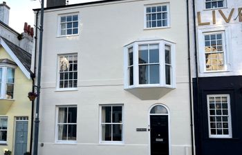 Sant Seiriol Holiday Cottage