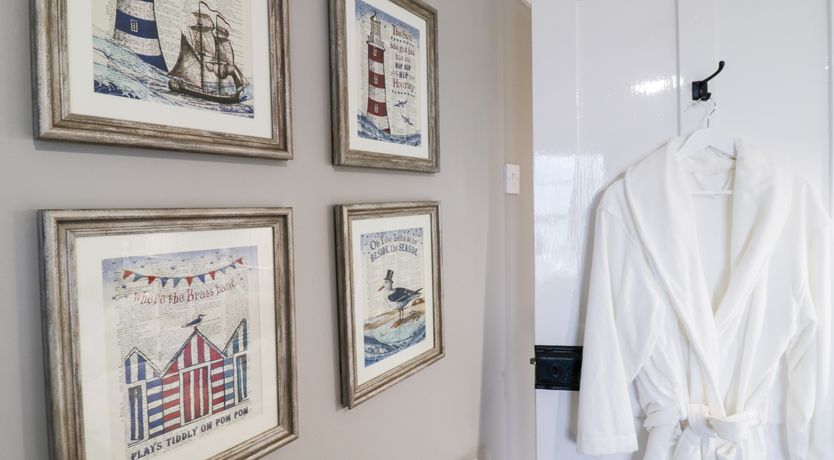 Photo of 2 Old Coastguard House