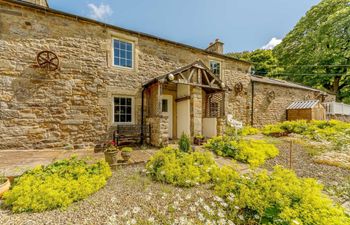 2 Bed in Brampton Holiday Cottage