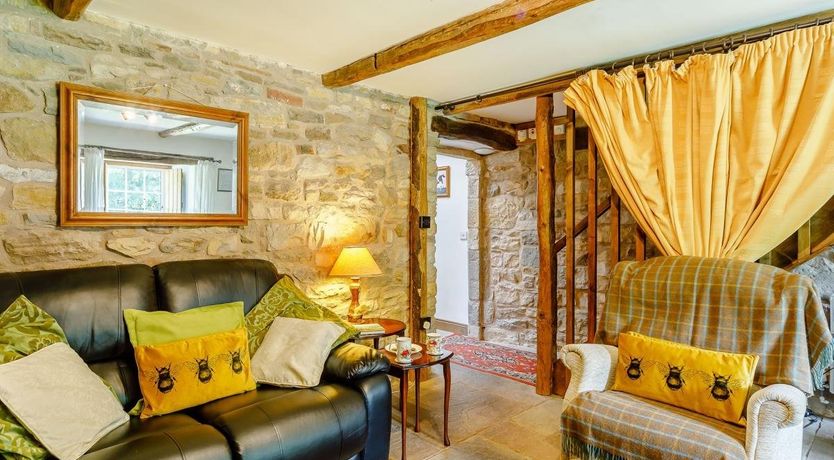 Photo of 2 Bed in Low Row