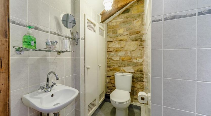 Photo of 2 Bed in Low Row