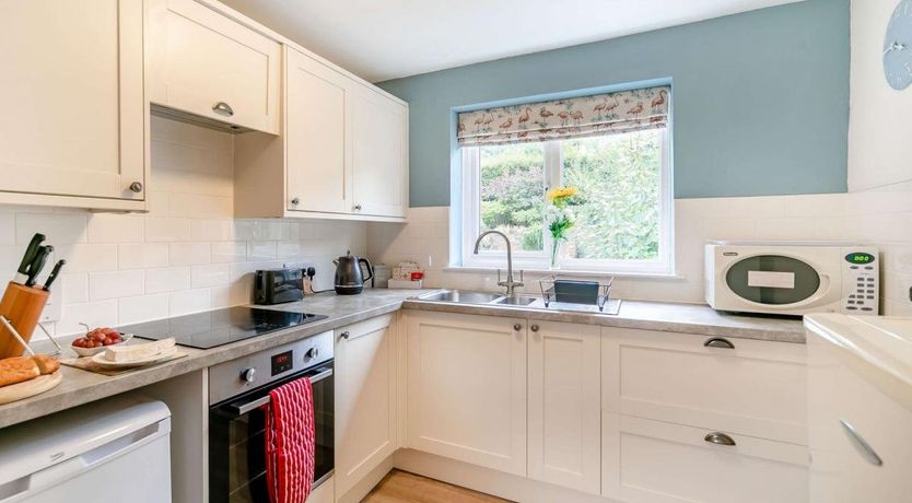 Photo of 2 Bed in Lanteglos