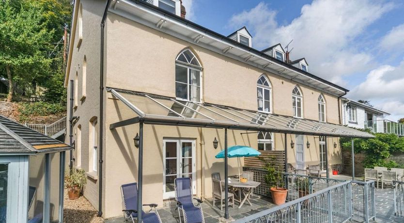 Photo of 2 Bed in Lanteglos