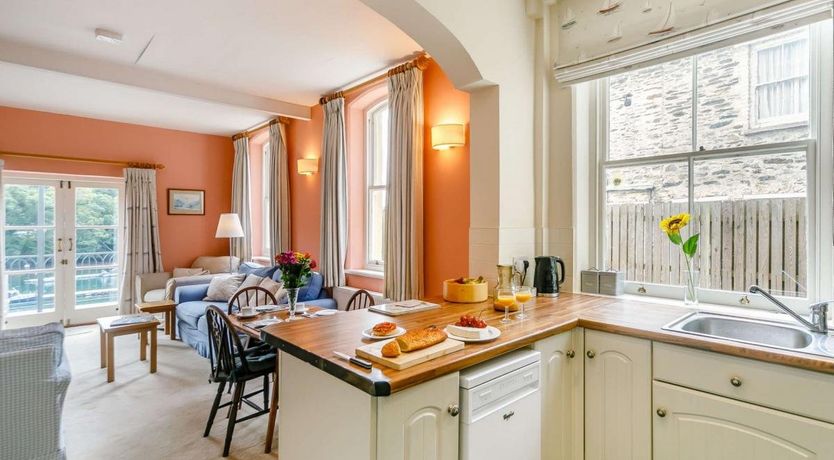 Photo of 2 Bed in Lanteglos