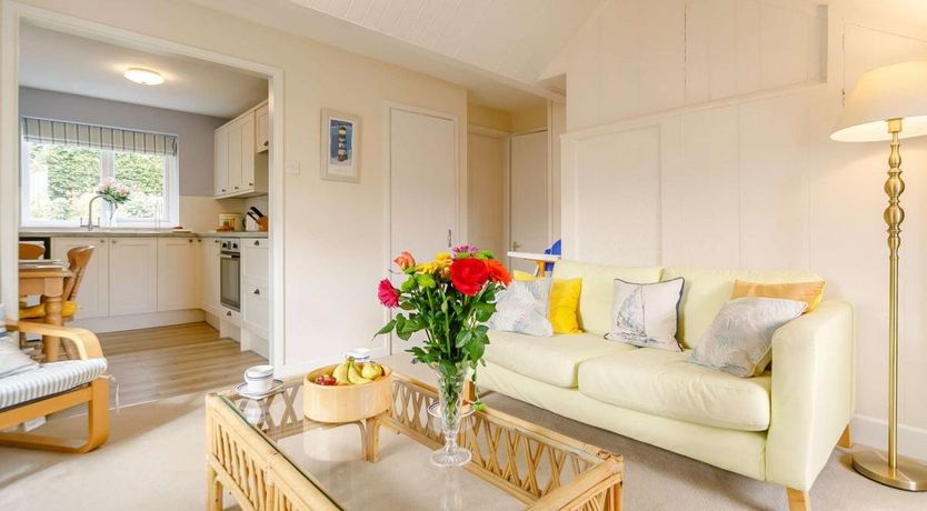 Photo of 2 Bed in Lanteglos