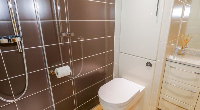 Photo of 3 School View