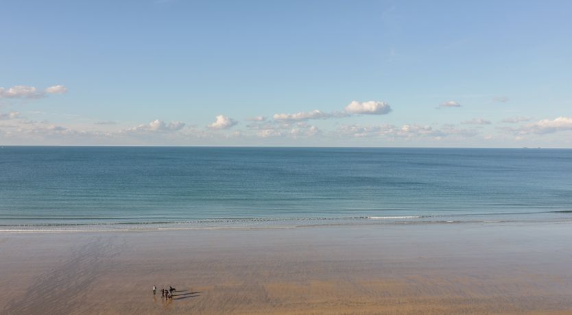 Photo of Onshore 6 - Newquay Towan Beach View