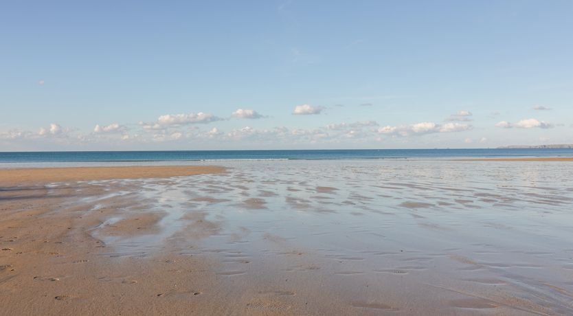 Photo of Onshore 6 - Newquay Towan Beach View