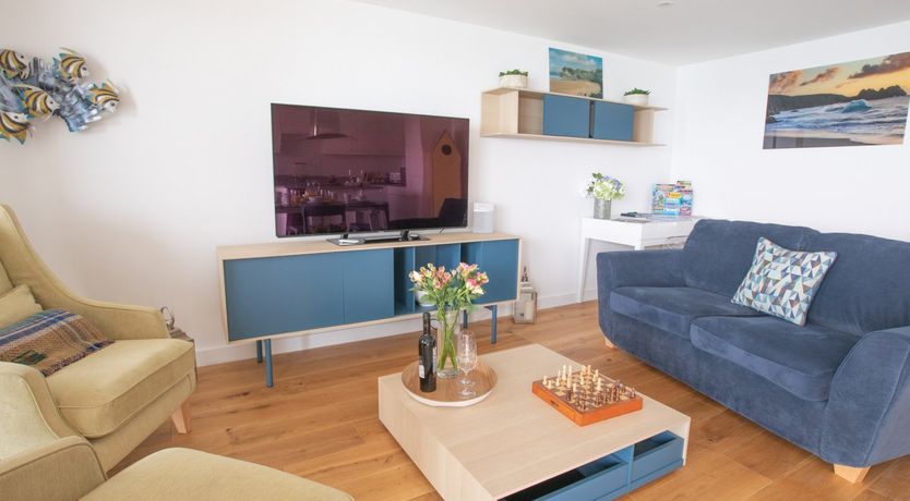 Photo of Onshore 6 - Newquay Towan Beach View