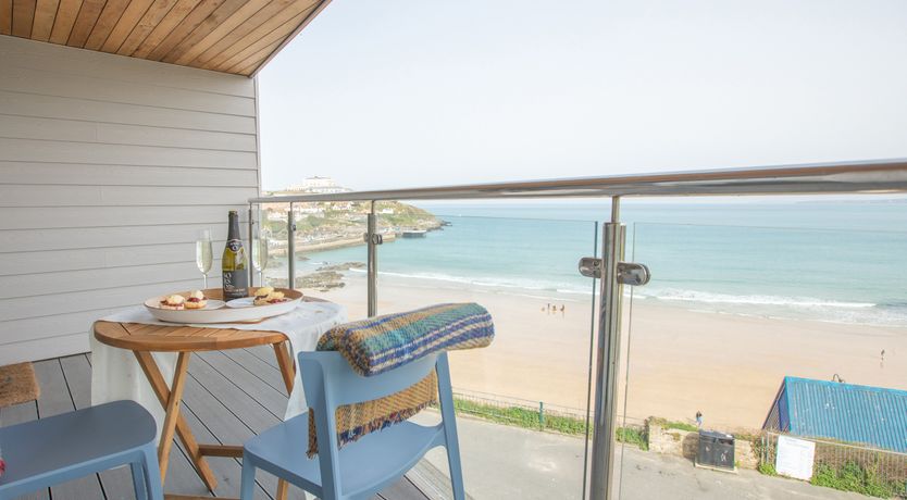 Photo of Onshore 6 - Newquay Towan Beach View