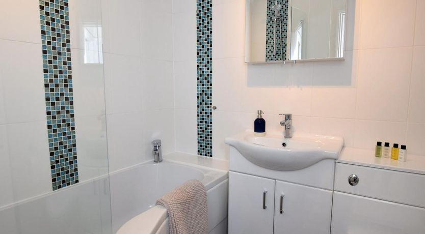 Photo of 2 Bed in Eastbourne