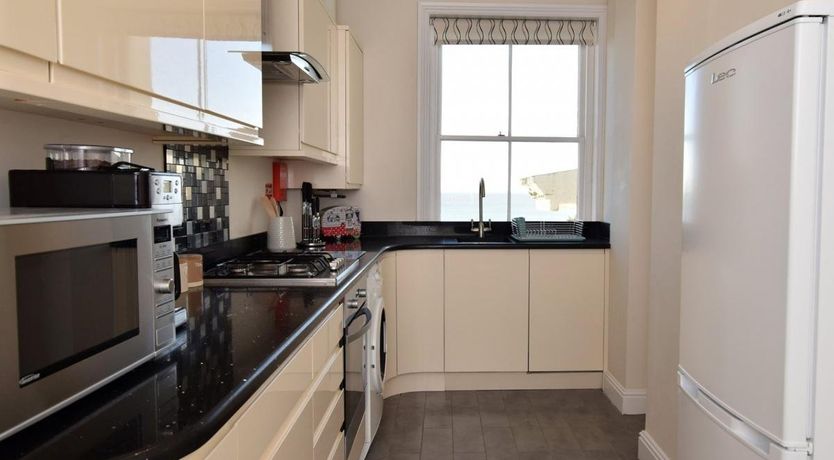 Photo of 2 Bed in Eastbourne