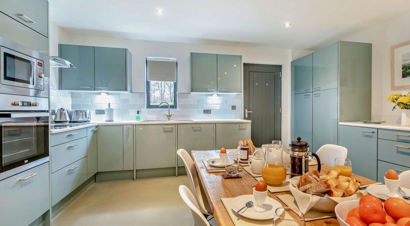Photo of 2 Bed in Holsworthy
