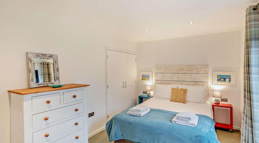 Photo of 2 Bed in West Putford