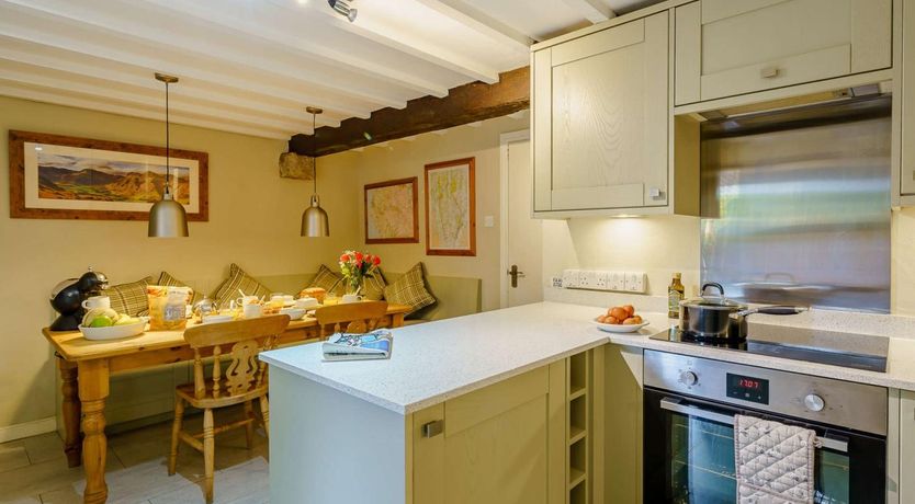 Photo of 3 Bed in Grange-over-sands