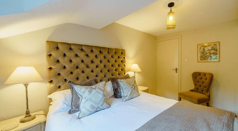 Photo of 3 Bed in Grange-over-sands