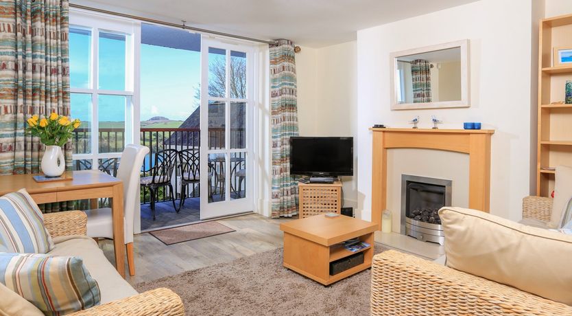 Photo of 14 Combehaven