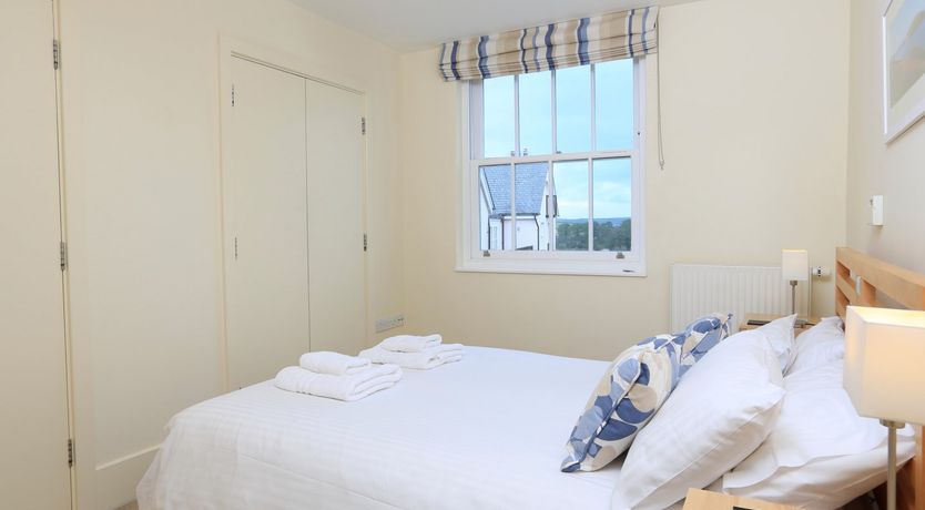 Photo of 14 Combehaven