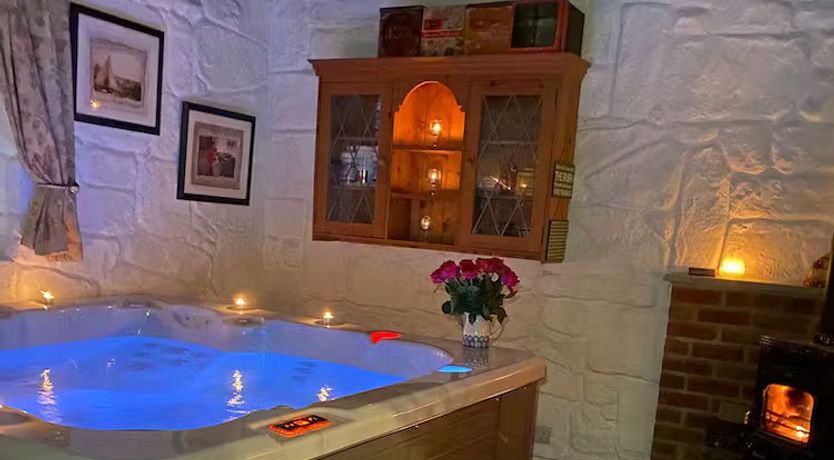 Photo of Nellies Farmhouse