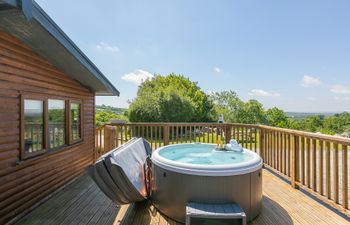 Costentyn, Tor Down Quarry Holiday Cottage