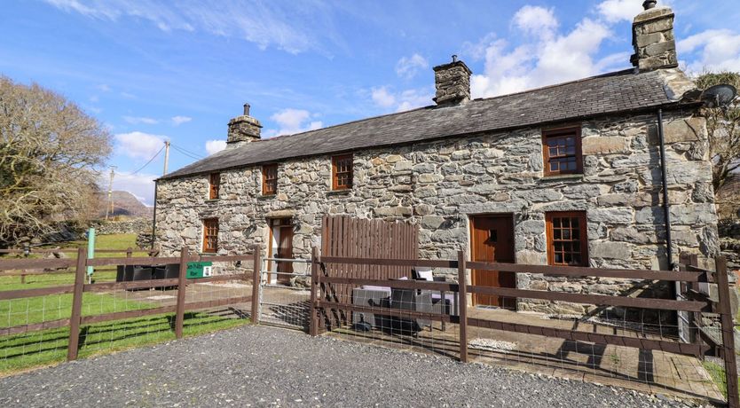 Photo of Cwm Yr Afon Mawr