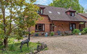 Photo of 4 Bed in Wareham