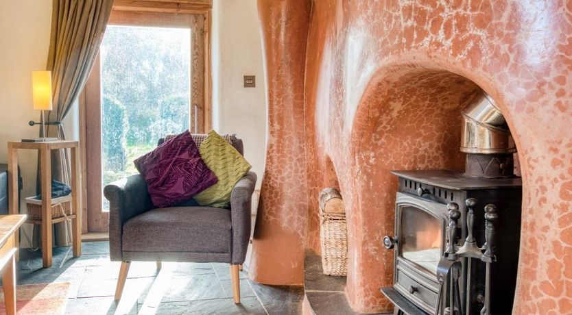 Photo of 2 Bed in Lower Washfield