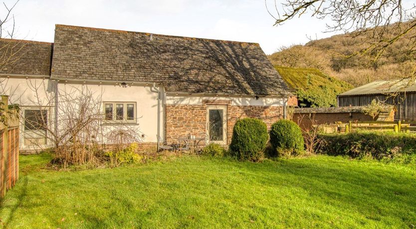 Photo of 2 Bed in Lower Washfield