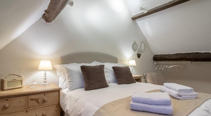 Photo of 2 Bed in Minchinhampton