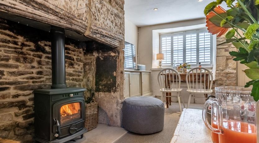 Photo of 2 Bed in Minchinhampton