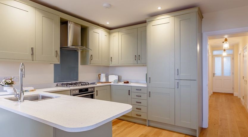 Photo of 2 Bed in Westward Ho