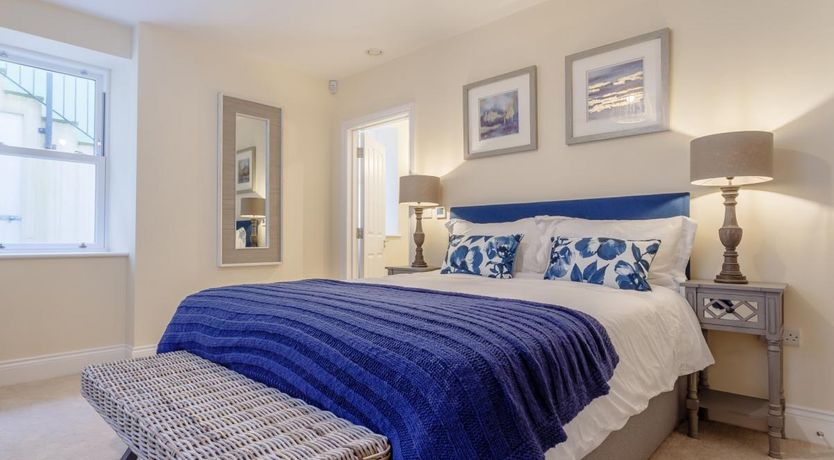 Photo of 2 Bed in Westward Ho