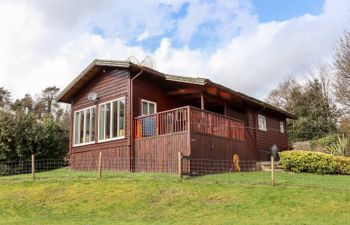 Watersview Lodge Holiday Cottage