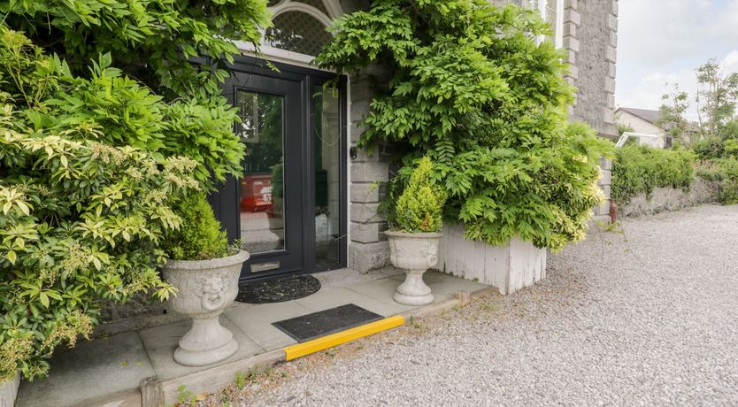 Photo of Capel Mawr, Basement 19