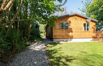Lodge Two Holiday Cottage