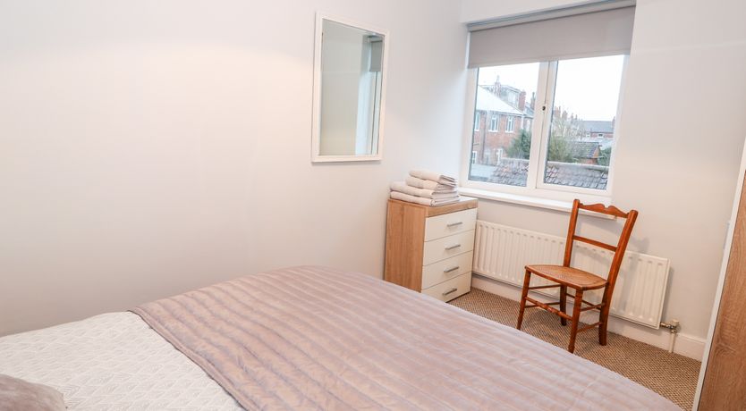 Photo of Lincoln House