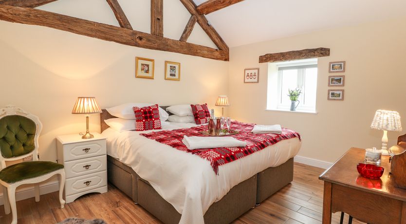 Photo of Cut Moch, Plas Moelfre Hall Barns