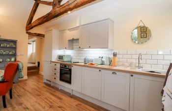 Cut Moch, Plas Moelfre Hall Barns Holiday Cottage