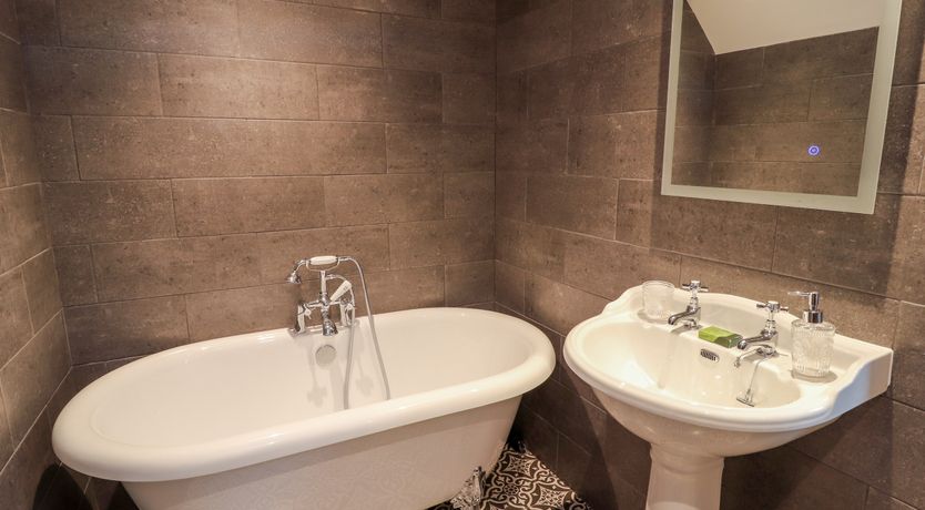 Photo of Stabl, Plas Moelfre Hall Barns