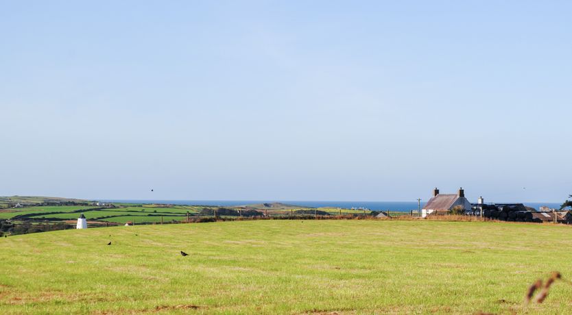 Photo of Ty ar Ben Bryn