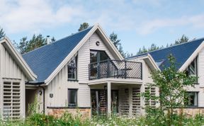 Photo of Red Deer Lodge