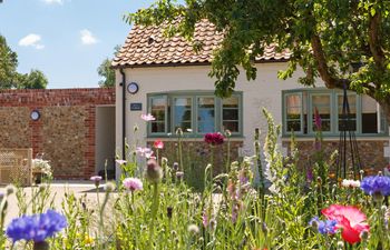 1 Bed in Dereham Holiday Cottage