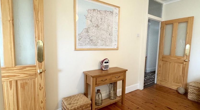 Photo of 3 Bed in Bishops Tawton