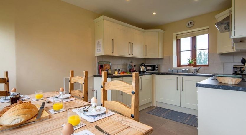 Photo of 2 Bed in Caerwys